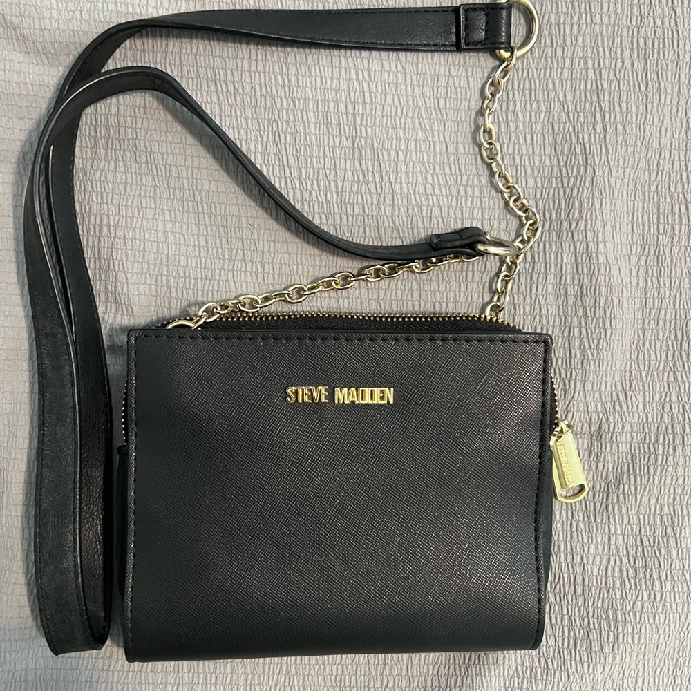 Steve Madden Black Crossbody Bag with Gold Hardware